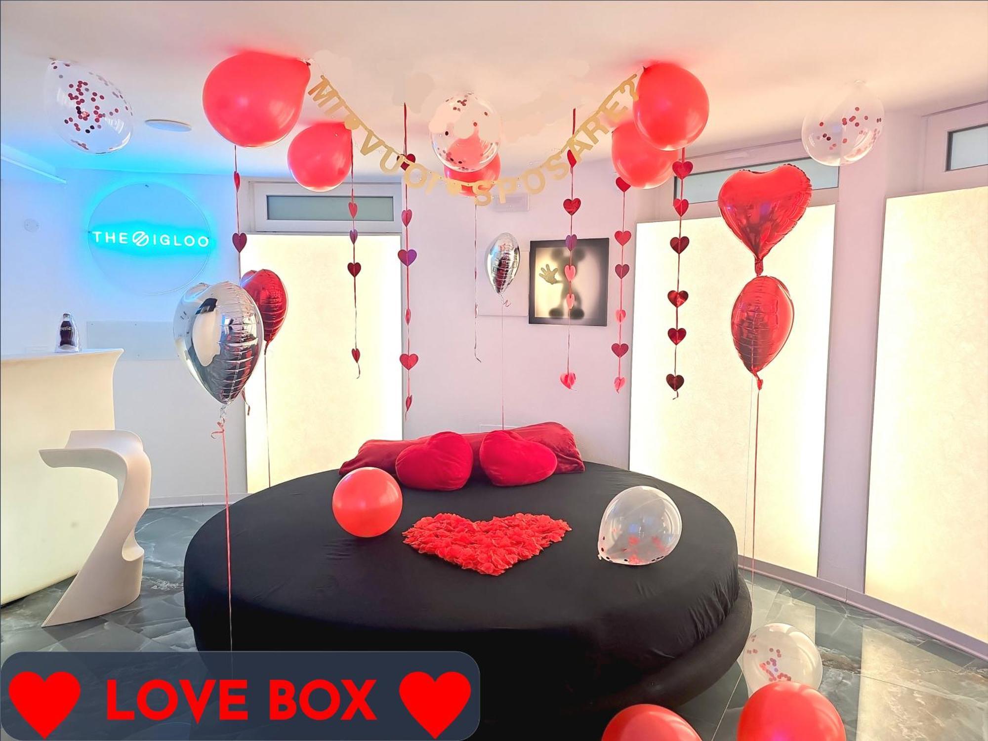 The Igloo Milano -Luxury Eclectic Suite - Jacuzzi - Milanoflats, Milan